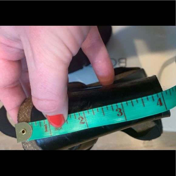 BCBG wedges - Picture 6 of 8